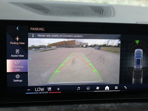 Used 2025 BMW X5 xDrive40i image 13