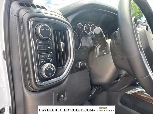 Used 2020 Chevrolet Silverado 1500 LT Trail Boss AWD/4WD image 12