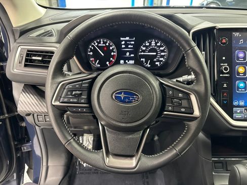Used 2025 Subaru Ascent Premium AWD/4WD image 12