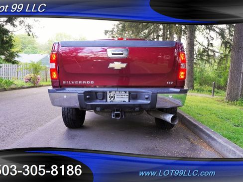 Used 2008 Chevrolet Silverado 2500 LTZ w/ Safety Package AWD/4WD image 10