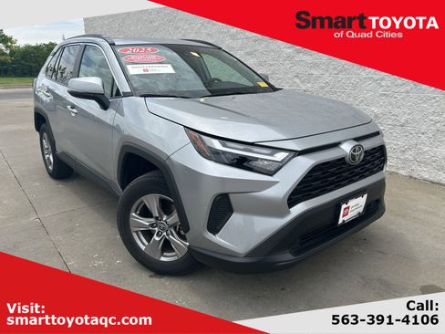 Certified 2025 Toyota RAV4 XLE AWD/4WD image 1
