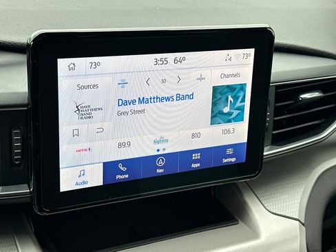 Used 2022 Ford Explorer XLT w/ Equipment Group 202A image 19