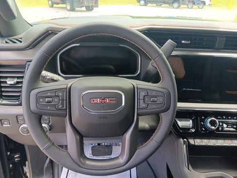 New 2026 GMC Sierra 2500 AT4 AWD/4WD image 9