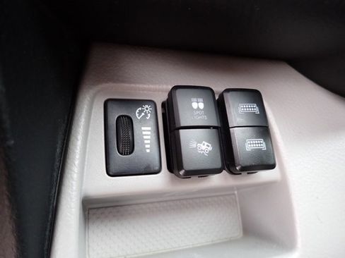 Used 2008 Toyota RAV4 Limited image 17