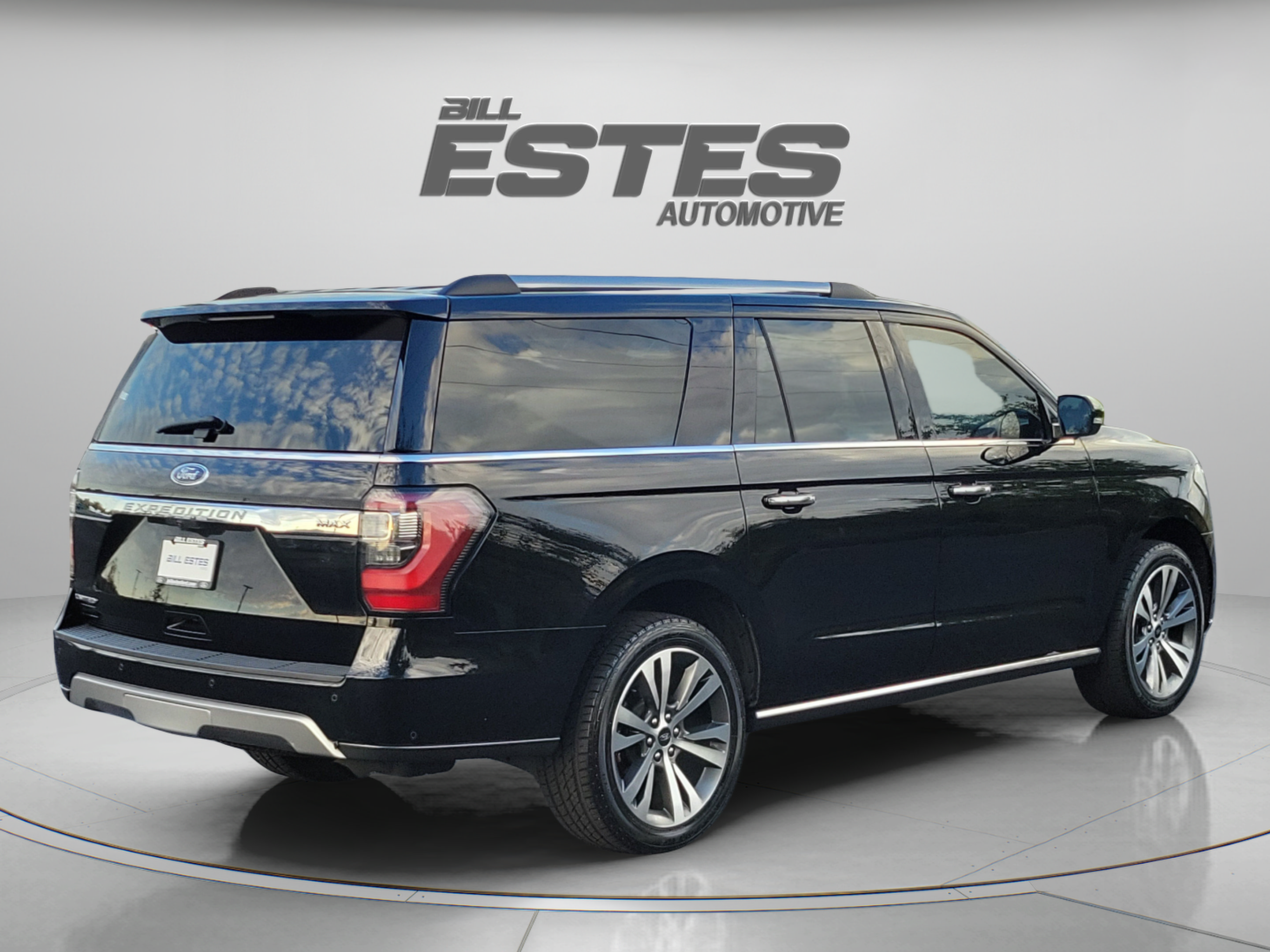 Used 2020 Ford Expedition Max Limited w/ Equipment Group 302A AWD/4WD image 4