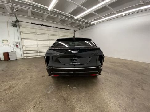 Certified 2024 Cadillac Lyriq Luxury w/ Nappa Leather Package image 5