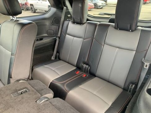Used 2020 Nissan Pathfinder SL image 17