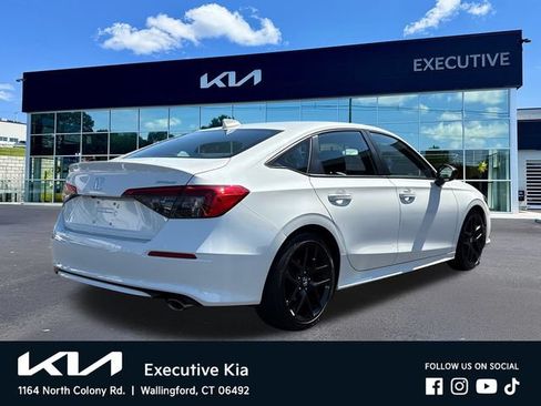 Used 2024 Honda Civic Sport image 4