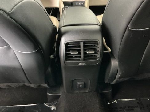 Used 2020 Ford Escape SEL AWD/4WD image 25