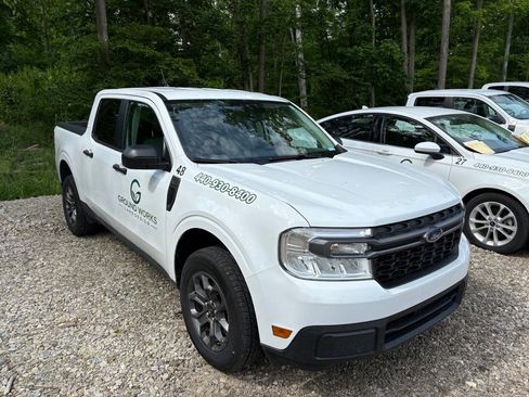 Used 2023 Ford Maverick XLT FWD image 4