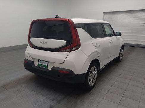 Used 2022 Kia Soul LX FWD image 9