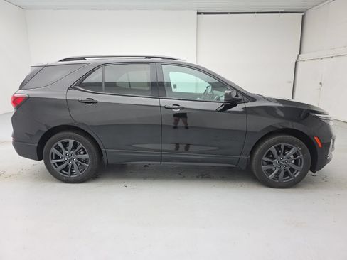Certified 2023 Chevrolet Equinox RS AWD/4WD image 13