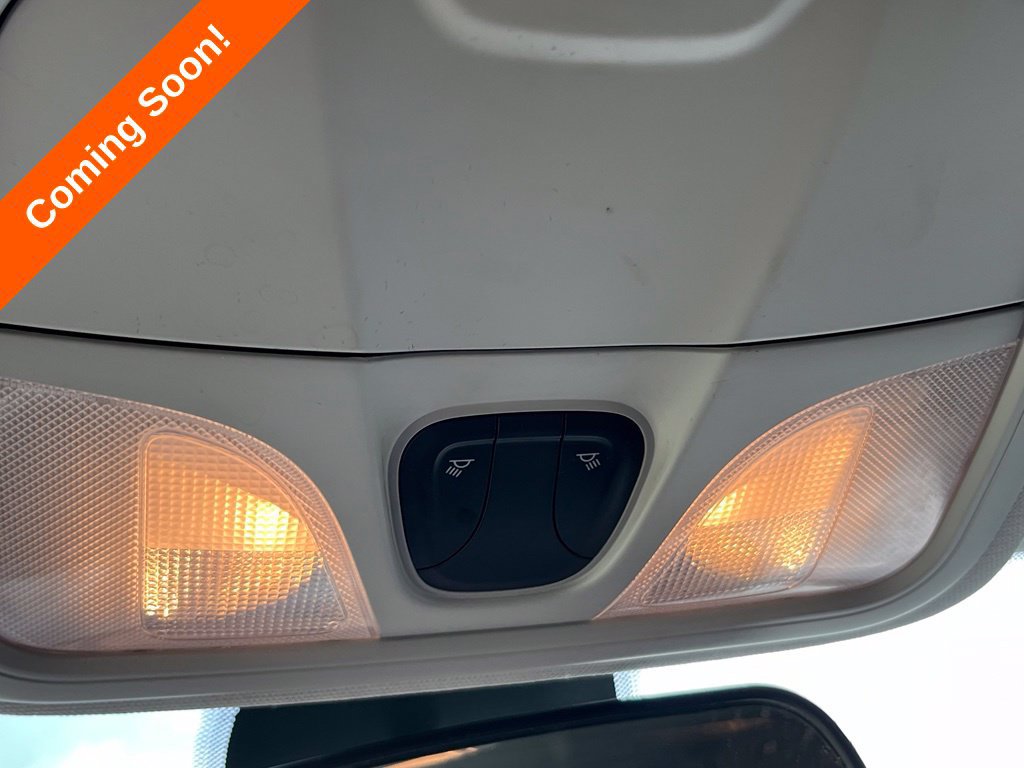 Used 2019 Jeep Cherokee Latitude w/ Popular Appearance Group AWD/4WD image 25