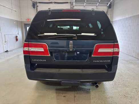 Used 2013 Lincoln Navigator 4WD w/ HD Trailer Tow Pkg image 7