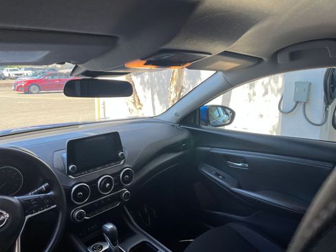 Used 2025 Nissan Sentra SV image 35