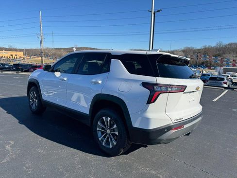 Used 2025 Chevrolet Equinox LT w/ Safety and Technology Package image 6