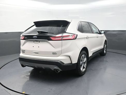 Used 2019 Ford Edge SEL w/ Equipment Group 201A AWD/4WD image 8