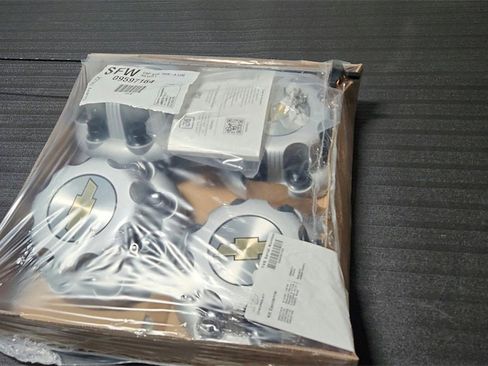 New 2025 Chevrolet Express 2500 image 32