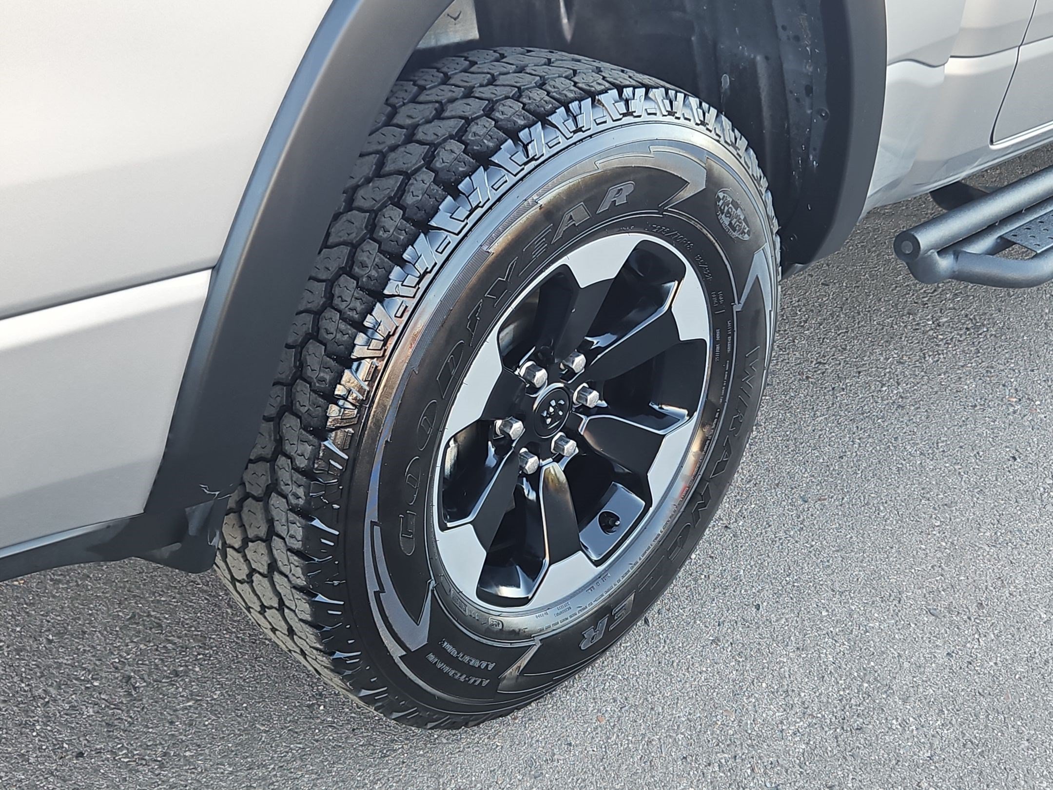 Used 2020 RAM 1500 Rebel w/ Rebel Level 1 Equipment Group AWD/4WD image 13
