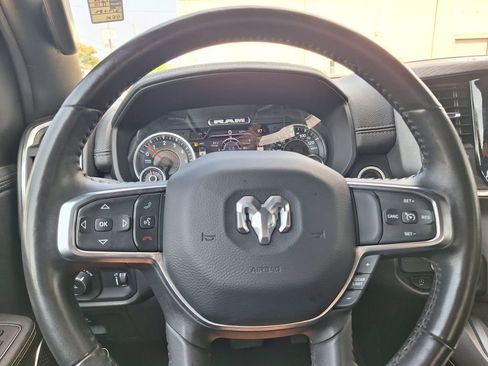 Used 2024 RAM 1500 Laramie RWD image 15