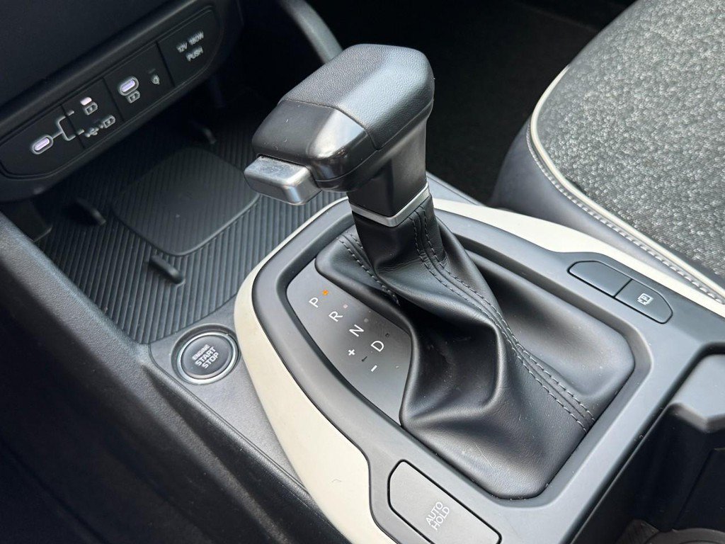 Used 2025 Kia K4 GT-Line FWD image 19