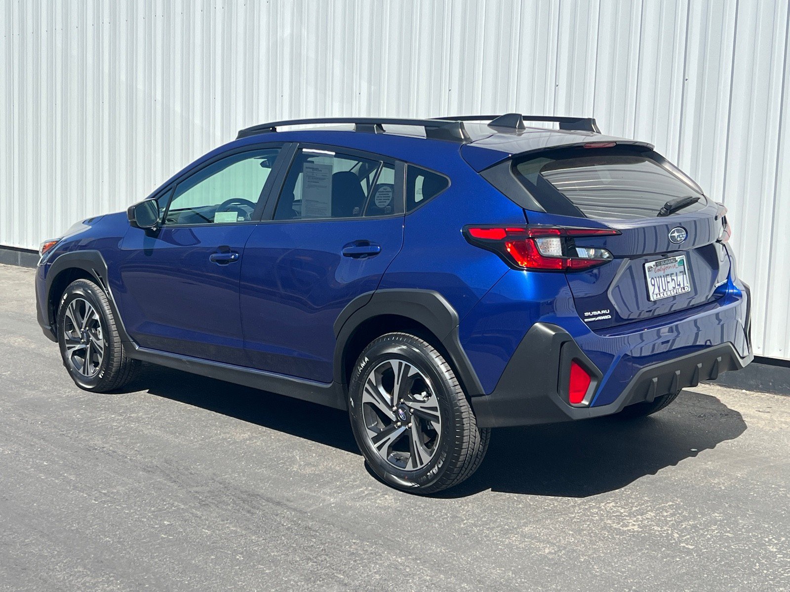 Used 2025 Subaru Crosstrek 2.5i Premium AWD/4WD image 4