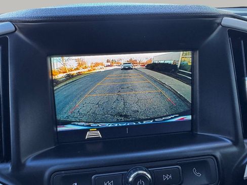 Used 2019 GMC Terrain SLE image 27