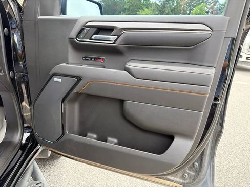 Used 2022 GMC Sierra 1500 AT4 w/ AT4 Premium Package AWD/4WD image 14