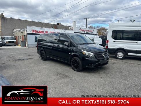 Used 2019 Mercedes-Benz Metris Standard Roof 126 Wheelbase image 4