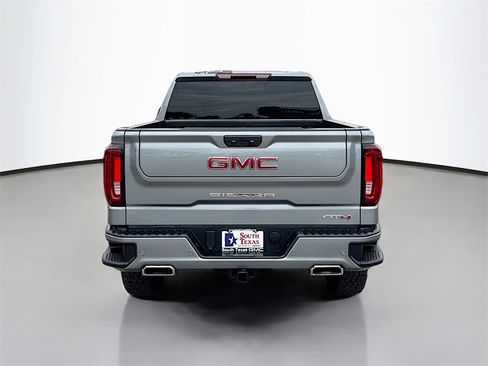 Used 2025 GMC Sierra 1500 AT4 image 6