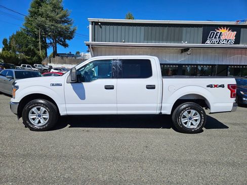Used 2020 Ford F150 XLT image 11