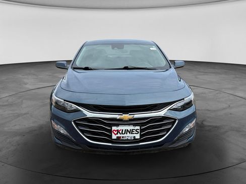 Used 2024 Chevrolet Malibu LT FWD image 3