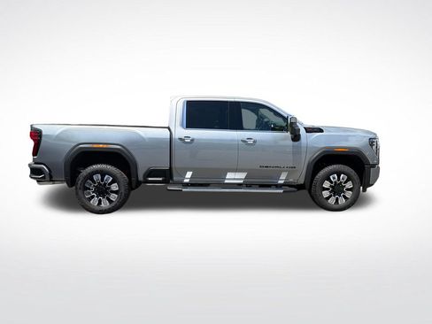 New 2026 GMC Sierra 2500 Denali w/ Denali Reserve Package AWD/4WD image 6