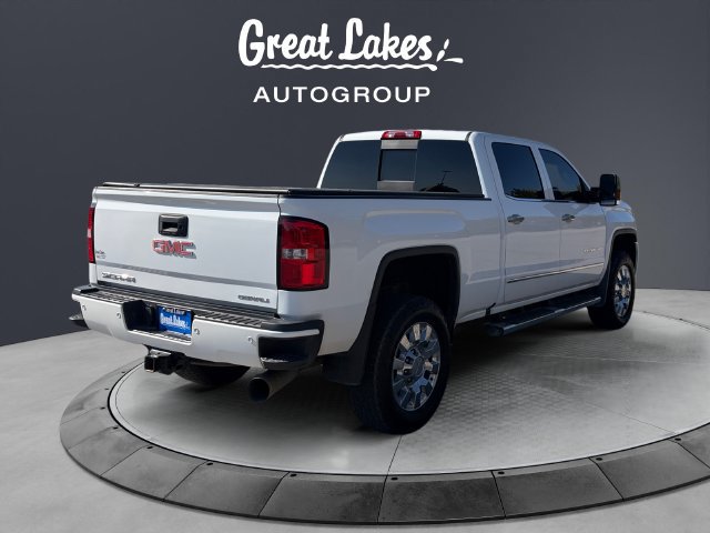 Used 2019 GMC Sierra 2500 Denali w/ Duramax Plus Package AWD/4WD image 5