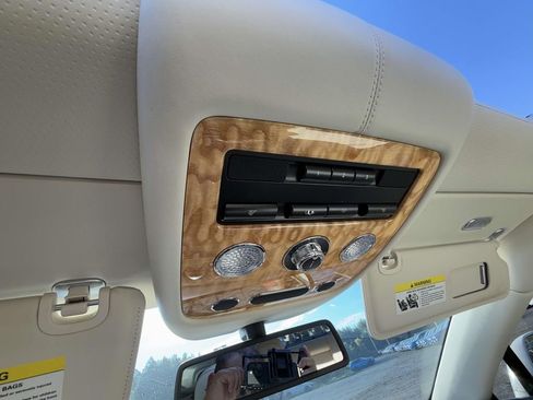 Used 2017 Bentley Flying Spur S V8 image 31