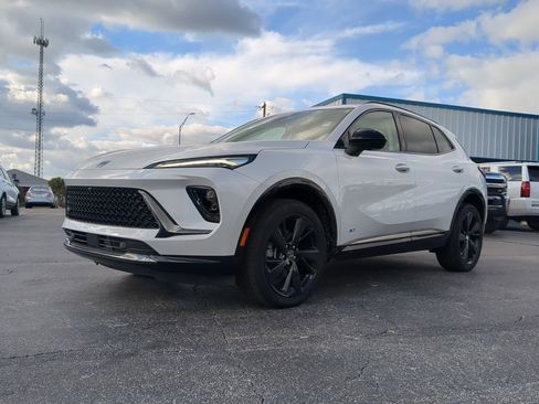 New 2025 Buick Envision Sport Touring image 8