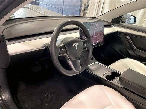 Used 2021 Tesla Model 3 Long Range AWD/4WD image 8