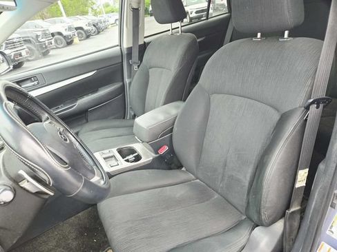 Used 2014 Subaru Outback 2.5i Premium w/ Moonroof Package AWD/4WD image 8
