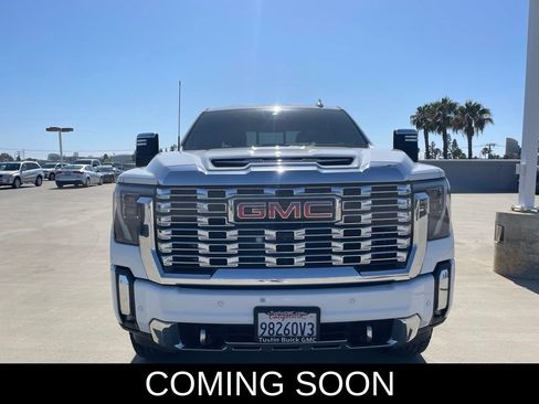 Used 2024 GMC Sierra 3500 Denali AWD/4WD image 6