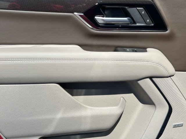 New 2027 GMC Yukon Elevation w/ Technology Package RWD image 11