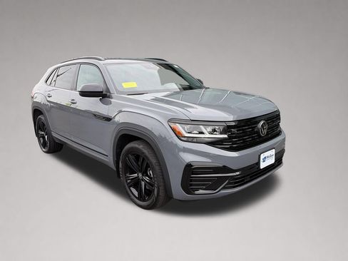 Used 2023 Volkswagen Atlas Cross Sport SEL R-Line AWD/4WD image 1