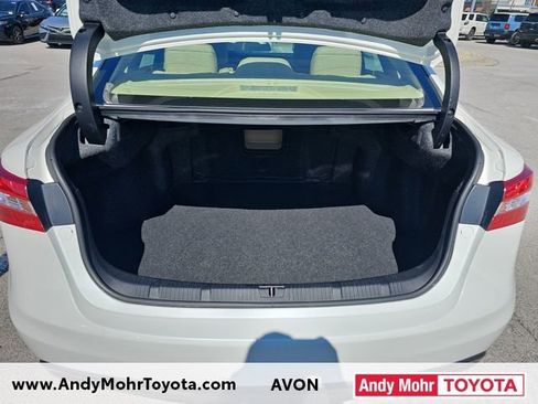 Used 2015 Toyota Avalon XLE Premium image 12