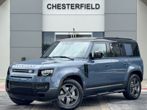 New 2026 Land Rover Defender 110 S AWD/4WD image 1