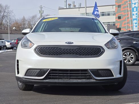 Used 2018 Kia Niro LX image 14