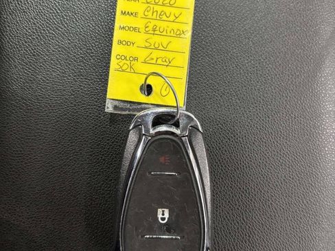 Used 2020 Chevrolet Equinox LT FWD image 40