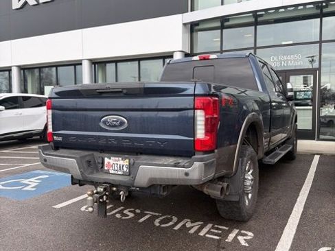 Used 2019 Ford F350 Lariat w/ Lariat Ultimate Package image 3