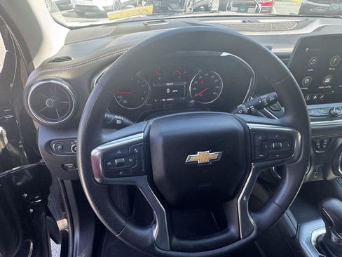 Certified 2025 Chevrolet Blazer LT AWD/4WD image 20