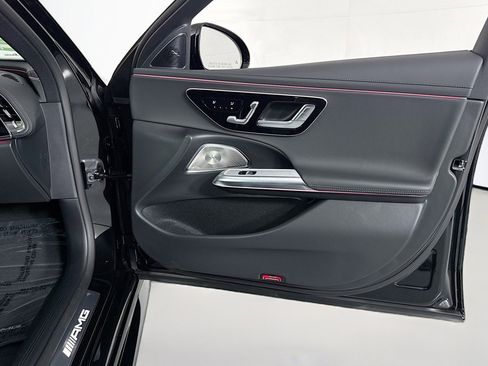 New 2026 Mercedes-Benz E 53 AMG e 4MATIC Sedan image 23