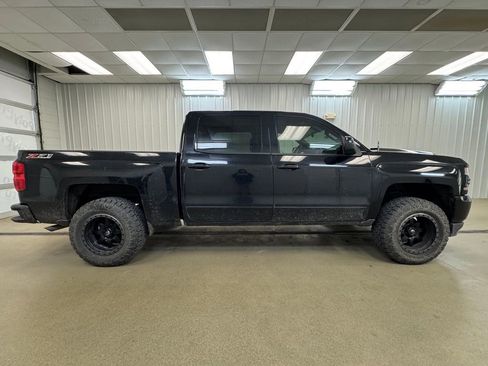 Used 2017 Chevrolet Silverado 1500 LT w/ All Star Edition image 5