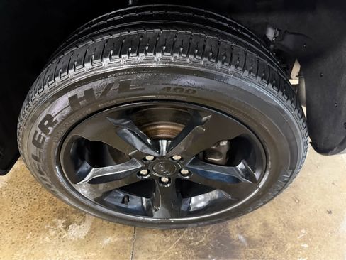 Used 2021 Jeep Grand Cherokee L Laredo image 33